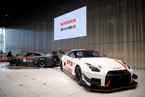 Nissan dibuja su 2019 con un discreto programa GT3