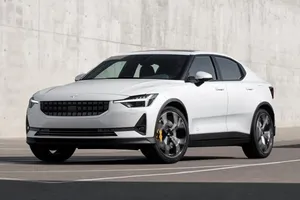 Polestar 2, un rival para el Tesla Model 3 con 500 km de autonomía