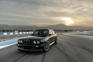 El mejor BMW M3 E30 que vas a encontrar es esta pieza restomod