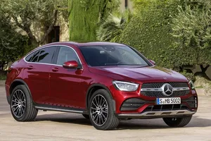 Mercedes GLC Coupé 2019, la variante más deportiva se renueva