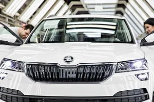 Skoda estudia dónde emplazar su nueva fábrica de coches en Europa