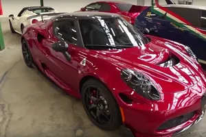 Un vídeo destapa los prototipos del rumoreado Alfa Romeo 4C Quadrifoglio