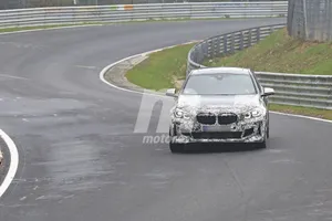 El deportivo BMW M135i xDrive deja nuevos detalles a la vista en su paso por Nürburgring
