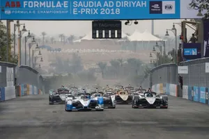 Un ePrix de Ad-Diriyah doble, nocturno y 'navideño'