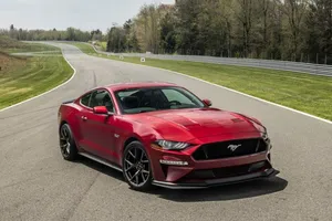 ¿Nuevo Ford Mustang EcoBoost SVO de 350 CV para Nueva York 2019?