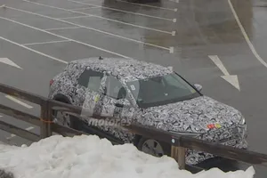 El nuevo B-SUV eléctrico de la gama Audi e-tron ya se encuentra de pruebas en los Alpes