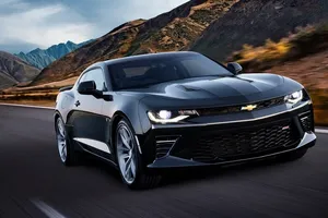 Los Chevrolet Corvette y Camaro desaparecerán este verano de Europa