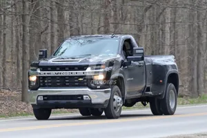 Primeras fotos del Chevrolet Silverado Heavy Duty Single Cab