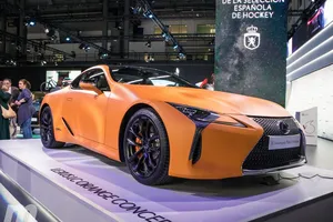 Lexus presenta el nuevo LC 500h 'Matte Prototype' en Automobile Barcelona