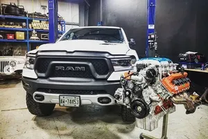 Este RAM 1500 con el V8 Hellcat de 717 CV es el esperado Rebel TRX no oficial