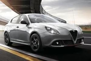 El nuevo Alfa Romeo Giulietta Sport entra en escena, ya está a la venta en España