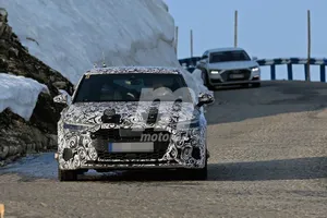 Prototipos de la cuarta generación del Audi A3 se trasladan a las carreteras de los Alpes