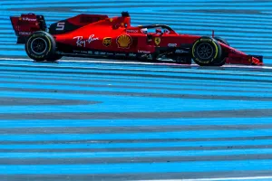 Ferrari, a 140 puntos de Mercedes tras sólo ocho carreras: "Hemos fallado"