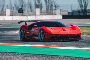 El brutal Ferrari P80/C a fondo en Monza en su primer vídeo