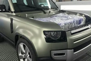 ¡Siguen las filtraciones! El exterior del nuevo Land Rover Defender al descubierto