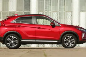 El Mitsubishi Eclipse Cross estrena versión diésel en Japón