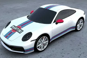 El Porsche 911 ya cuenta con los colores Martini Racing gracias a Second Skin