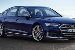 Audi S8 2019, llega la variante más deportiva al buque insignia