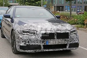 Nuevas fotos espía confirman el lavado de cara del BMW Serie 5 Berlina