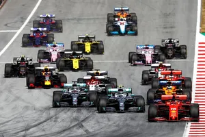 Bottas considera "extraño" el modo en que Ferrari gana tiempo en las rectas