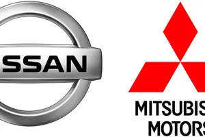 Carlos Ghosn contraataca y demanda a Nissan y Mitsubishi 15 millones de euros