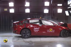 El Tesla Model 3 se lleva las cinco estrellas Euro NCAP