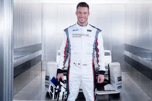 Lotterer: "Porsche tiene todo para brillar en la Fórmula E"