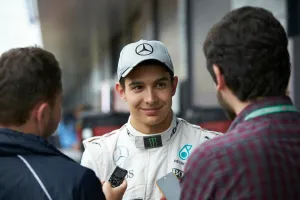 Mercedes, dispuesta a ceder a Ocon a un equipo motorizado por una marca rival