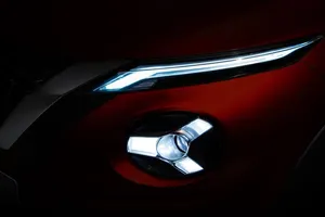 Nissan Juke 2020, un teaser desvela cómo serán sus faros