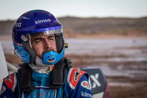 Alonso: "Tengo muchas ganas de conocer el Toyota Hilux a fondo"