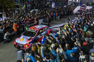 Neuville, Mikkelsen y Sordo, pilotos Hyundai en Alemania