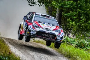 Ott Tänak y Toyota arracan el Rally de Finlandia con fuerza