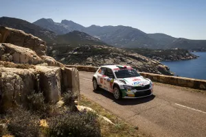 El Tour de Corse tiene pie y medio fuera del WRC