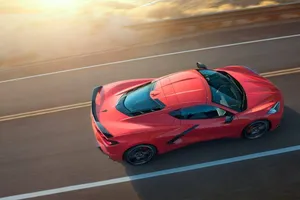 El nuevo Chevrolet Corvette Stingray alcanzando su velocidad máxima [vídeo]