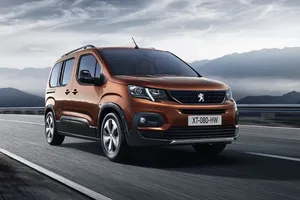 El Peugeot Rifter ya disponible con motor de gasolina y cambio automático