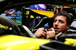 Ricciardo, excluido de la clasificación por exceder la potencia en su MGU-K