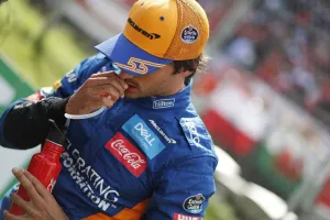 Sainz, optimista para Sochi: "No ha ido bien tras el parón, pero el coche está funcionando"