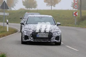 El nuevo Audi RS 3 Sportback 2021, cazado en sus primeras fotos espía de producción 