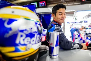 Horner descarta a Yamamoto como piloto titular para Toro Rosso