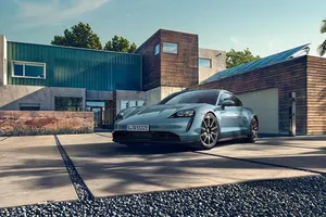 Porsche Taycan 4S, con hasta 571 CV y 463 kilómetros de autonomía