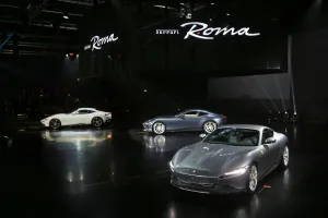 El Ferrari Roma al detalle en sus primeros vídeos