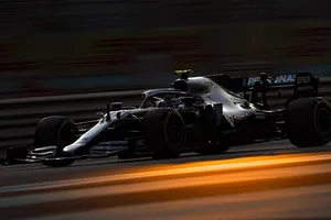 Valtteri Bottas, mejor tiempo y accidente con Grosjean en los segundos libres