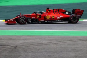 Vettel espera una carrera a la defensiva: "Soy cautelosamente optimista"