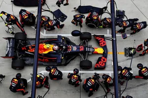 Red Bull ha arrasado en boxes este año, McLaren cuarto mejor equipo