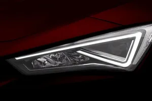 El nuevo SEAT León 2020 ya tiene fecha de presentación y lo celebra con un teaser