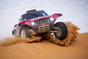 Brabec, Casale, Sainz, 'Chaleco' y Karginov, los sultanes del (medio) Dakar