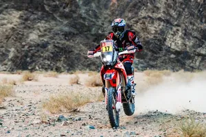 Día de estrenos en el Dakar con los triunfos de Cornejo y Guthrie