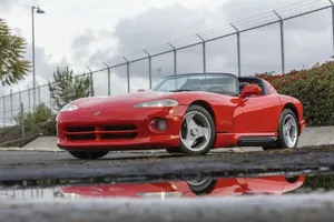 Aparece a la venta el primer Dodge Viper fabricado, perteneciente a Lee Iacocca