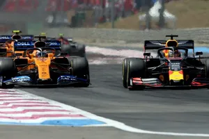 Marko valora a Carlos Sainz: «Es rápido, pero no es Verstappen»