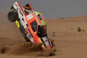 Martin Kolomy abandona el Dakar antes de empezar por accidente